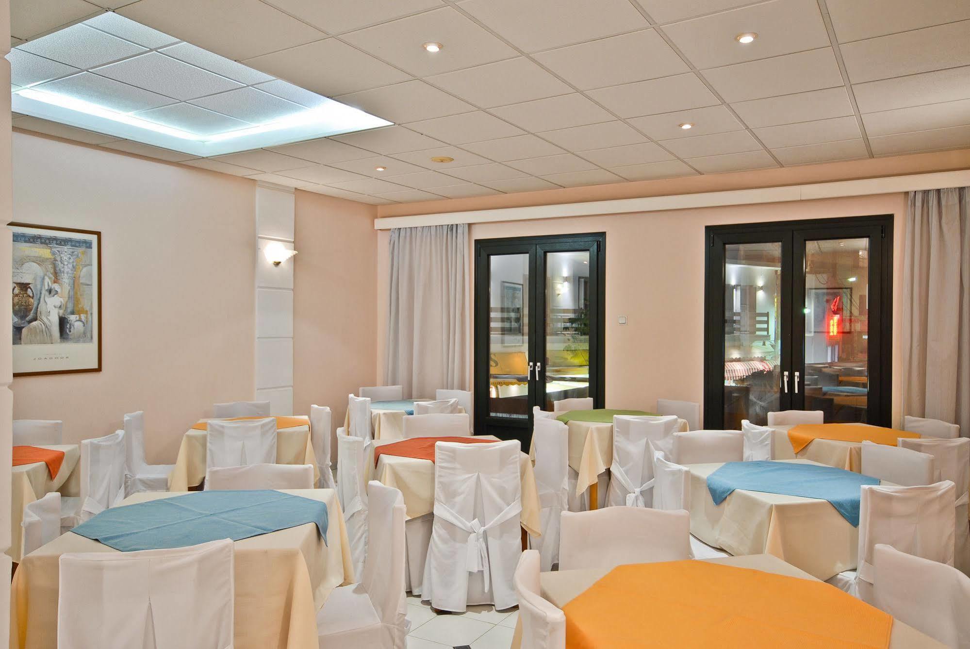 Hotel Coronis Naxos City Esterno foto